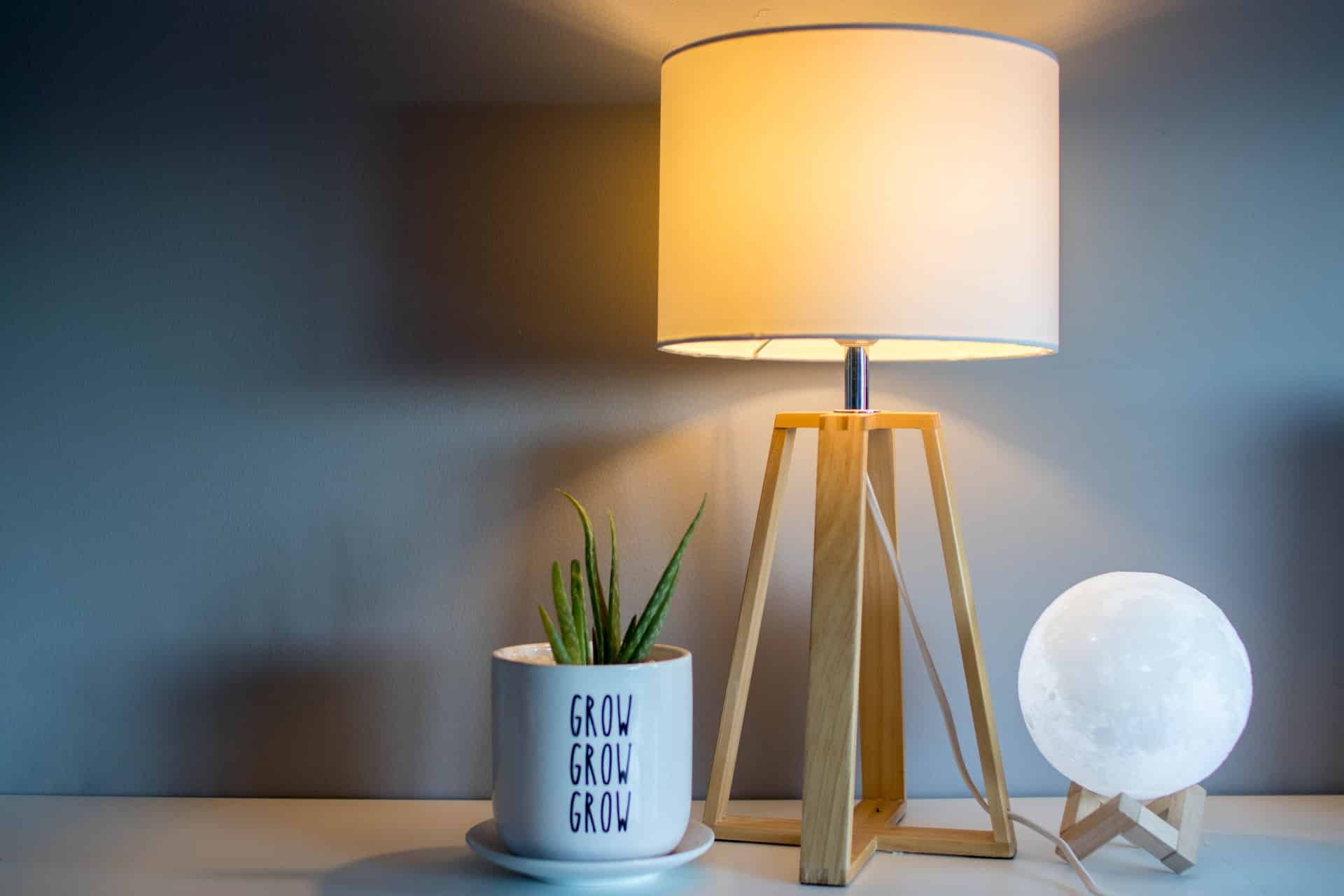 Flotte designerbordlamper hos Paustian